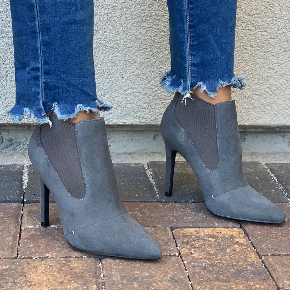 Distressed Pointy Toe Stiletto Heel Ankle Bootie - Picture 5 of 8